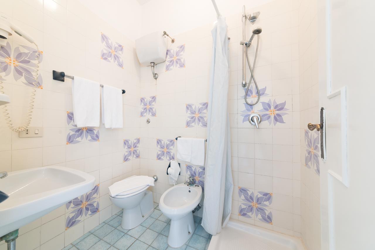Hotel Antonella Іскія Екстер'єр фото
