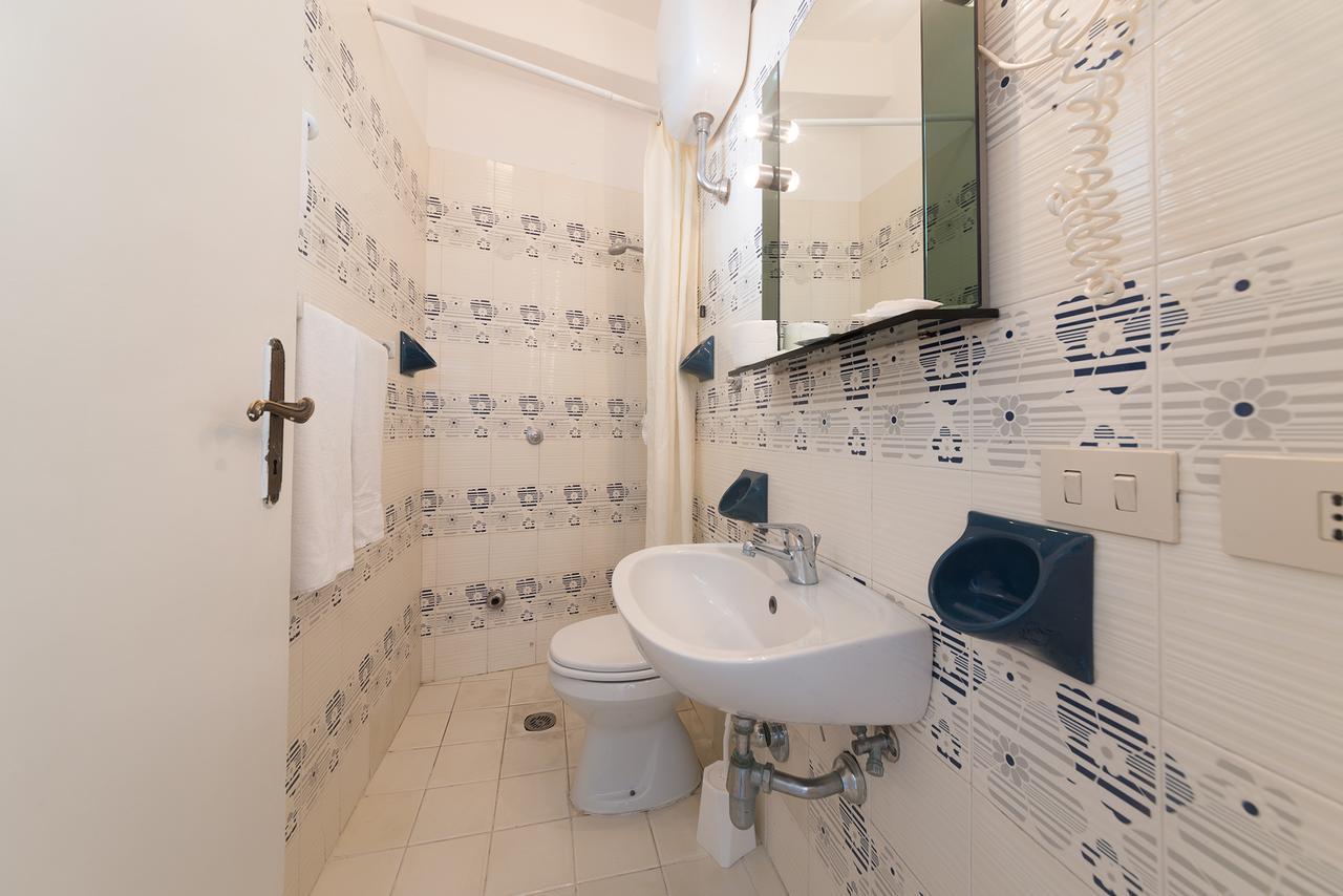 Hotel Antonella Іскія Екстер'єр фото